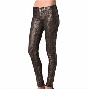 Edgy Black Gold Snakeskin Textured Low Rise Skinny Jeans 901 J. Brand NEW